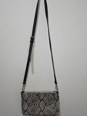 Snake-Print Crossbody Bag in Black and Cream with Adjustable Strap